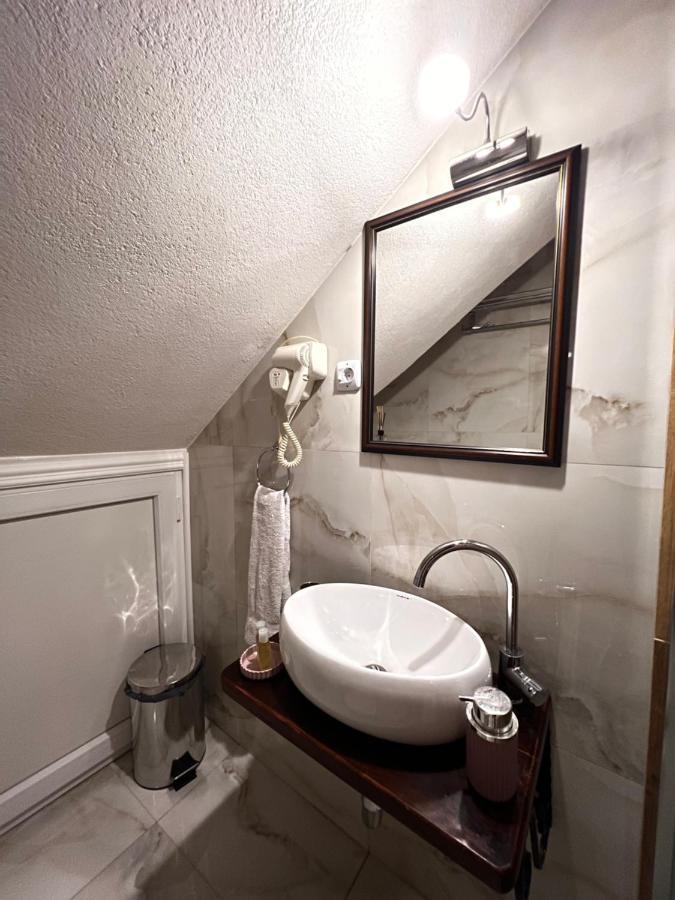 Hotel Fjorr Prizren Luaran gambar